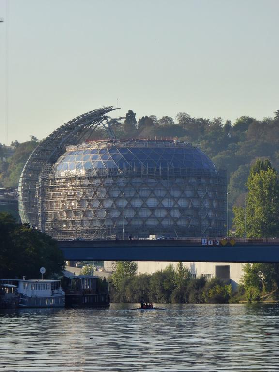 La Maison De Philippe Севр Экстерьер фото